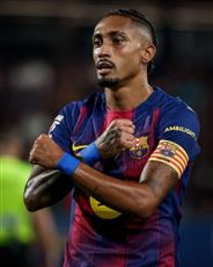 برشلونة يستعرض ويمطر شباك فالنسيا بسداسية ويواصل مطاردة ريال مدريد