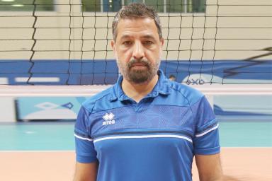 أزرق الطائرة يدشن تدريباته اليوم ب 21 لاعباً